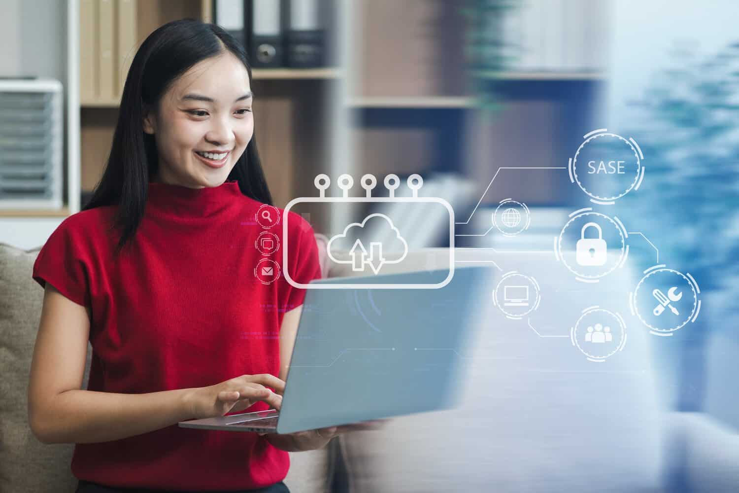 A businesswoman smiles as she benefits from a proper cloud strategy for growing businesses.